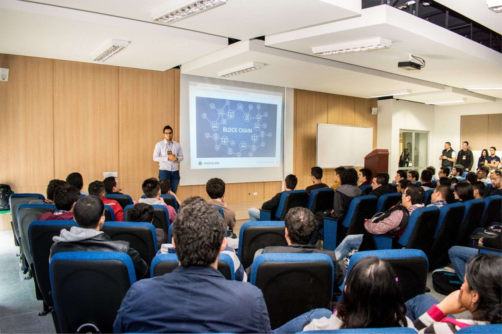 What is Blockchain and How Is It Radically Transforming the Economy and Industry?